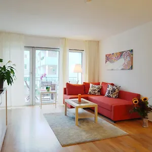 An Der Uni Mit Tiefgarage Und Loggia Deutschland