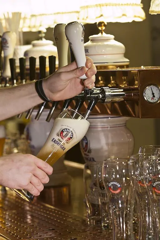 Hotel Zum Erdinger Weissbraeu 4*, Erding Niemcy